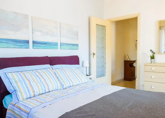 Erica - 2 Bedrooms, Terrace, Wifi Daire Sanremo