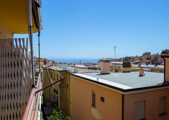 Erica - 2 Bedrooms, Terrace, Wifi