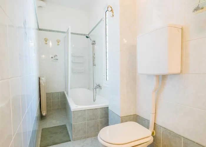 Lejlighed Erica - 2 Bedrooms, Terrace, Wifi Sanremo